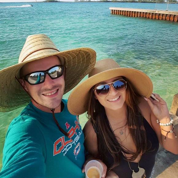 Meet your Posher, Lauren - Picture 1 of 1